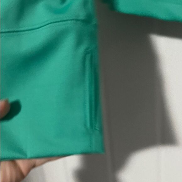 Tommy Bahama everyday active Green Quarter-Zip Pullover - Picture 4 of 8